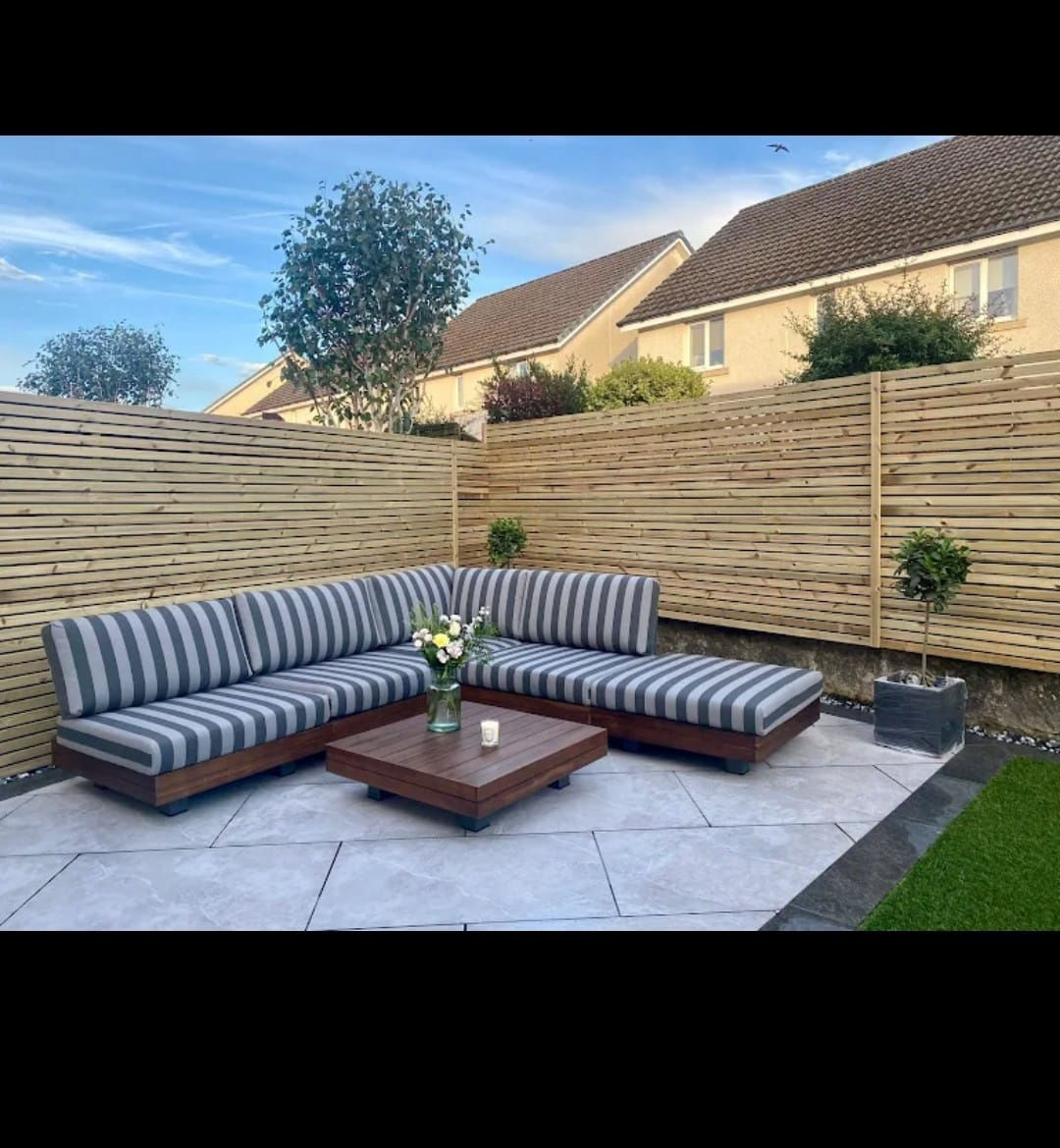Outdoor Living Space with Slatted Fence